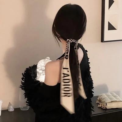 男孩和女孩在一起